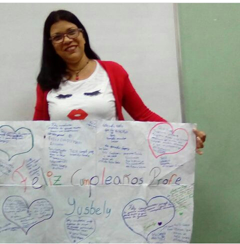 Salario de la maestra Yusbely Pinto fue suspendido como el de 200 docentes venezolanos, sin previo aviso