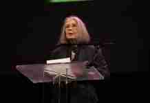 La escritora canadiense Anne Carson gana el Premio Nobel de Literatura
